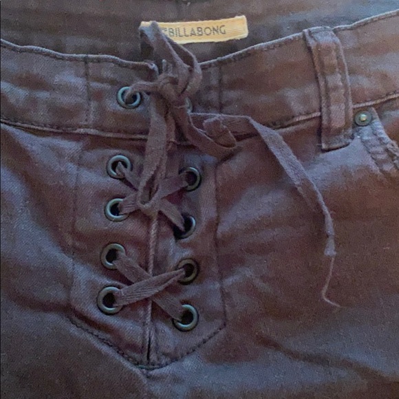 Black Lace-Up Billabong Shorts - Picture 2 of 3